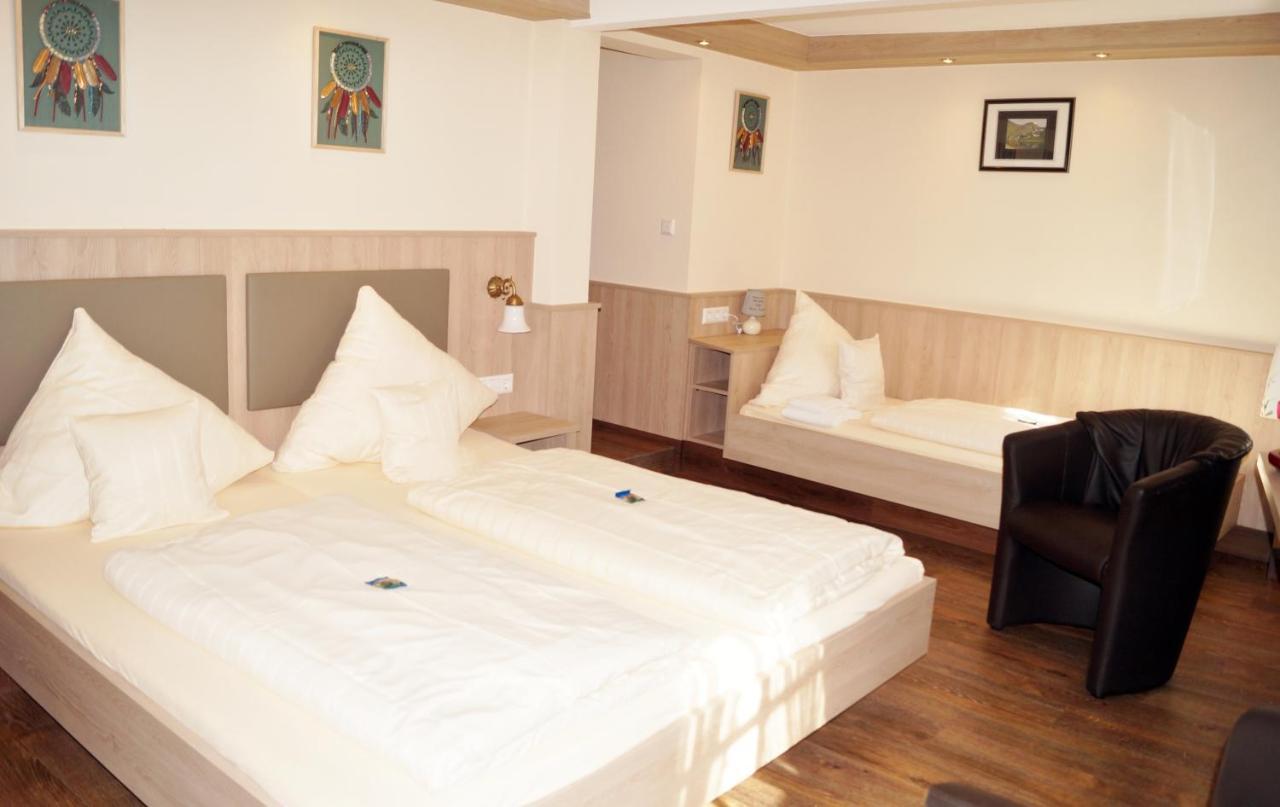 Hotel Gute Quelle Beilstein  Ngoại thất bức ảnh