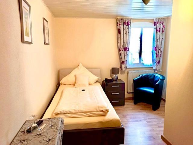 Hotel Gute Quelle Beilstein  Ngoại thất bức ảnh