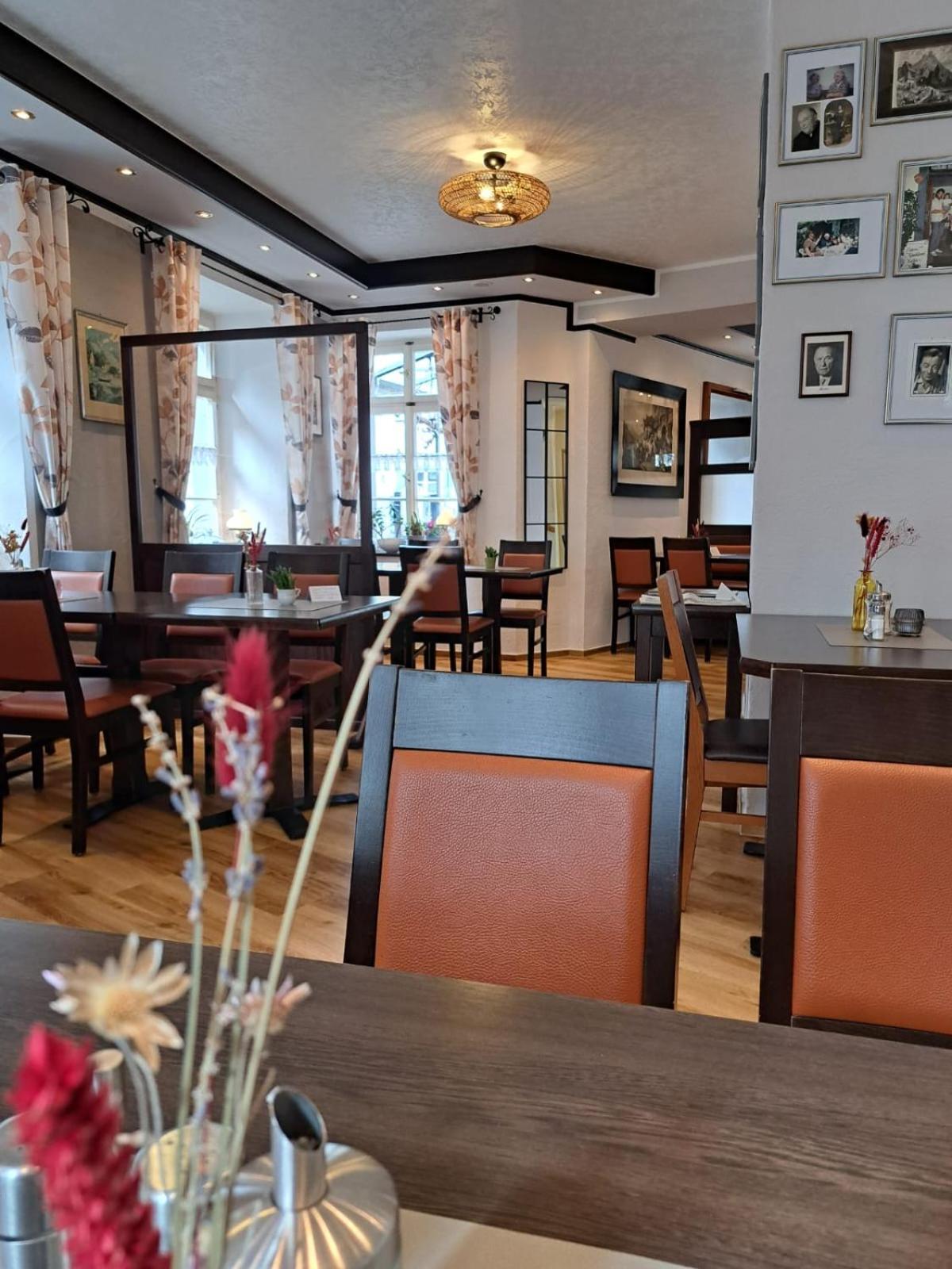 Hotel Gute Quelle Beilstein  Ngoại thất bức ảnh