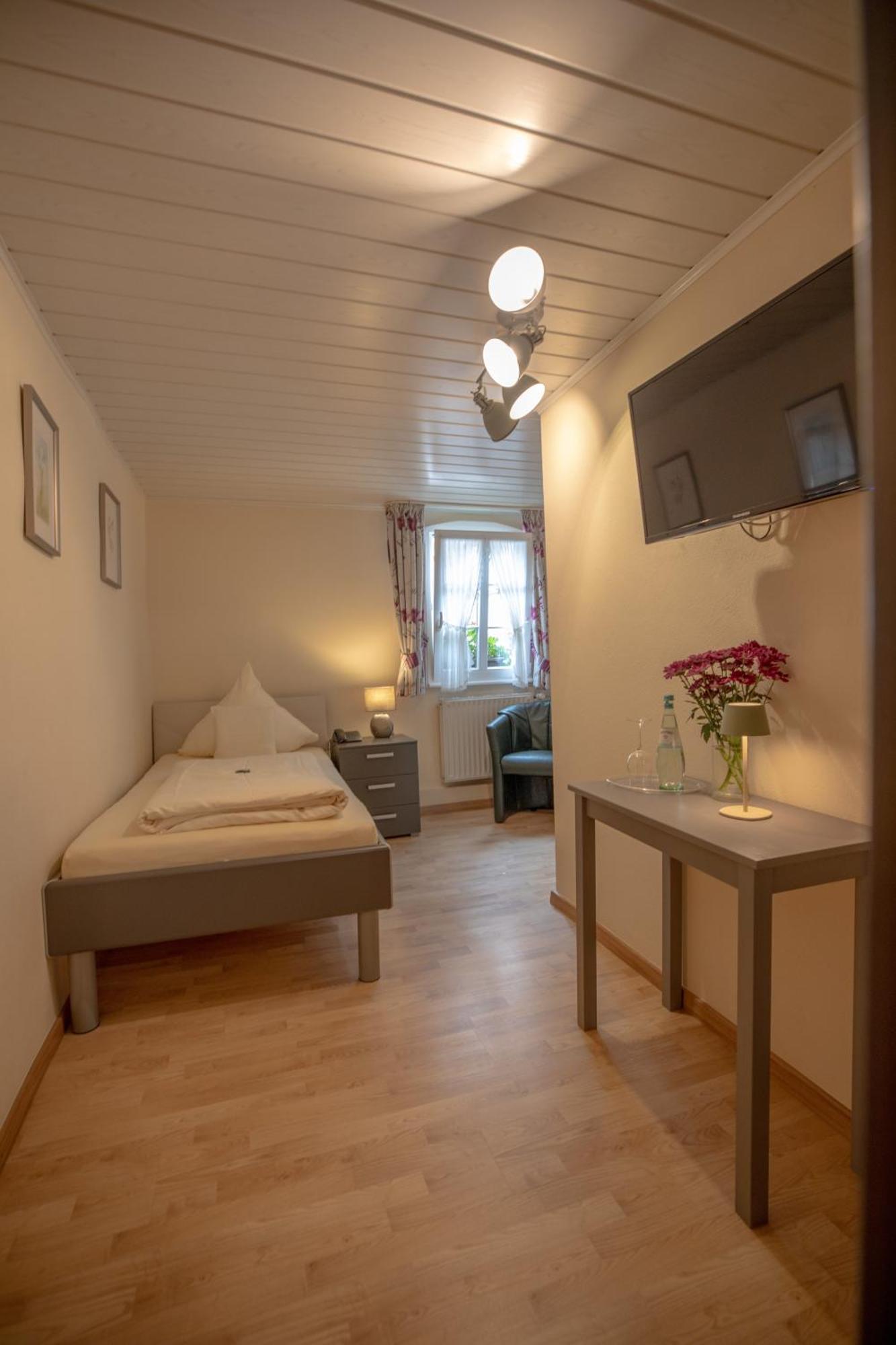 Hotel Gute Quelle Beilstein  Ngoại thất bức ảnh