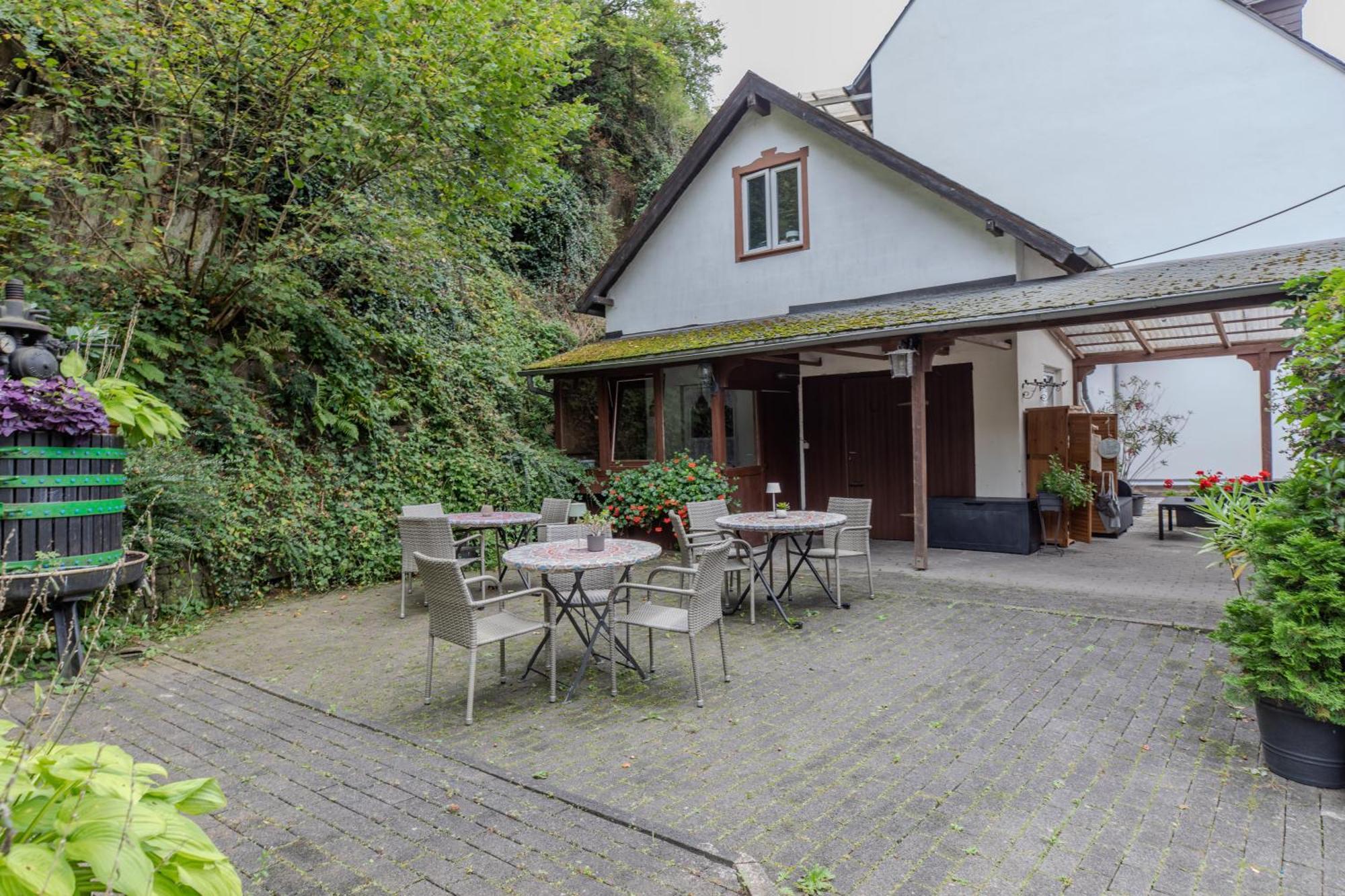 Hotel Gute Quelle Beilstein  Ngoại thất bức ảnh