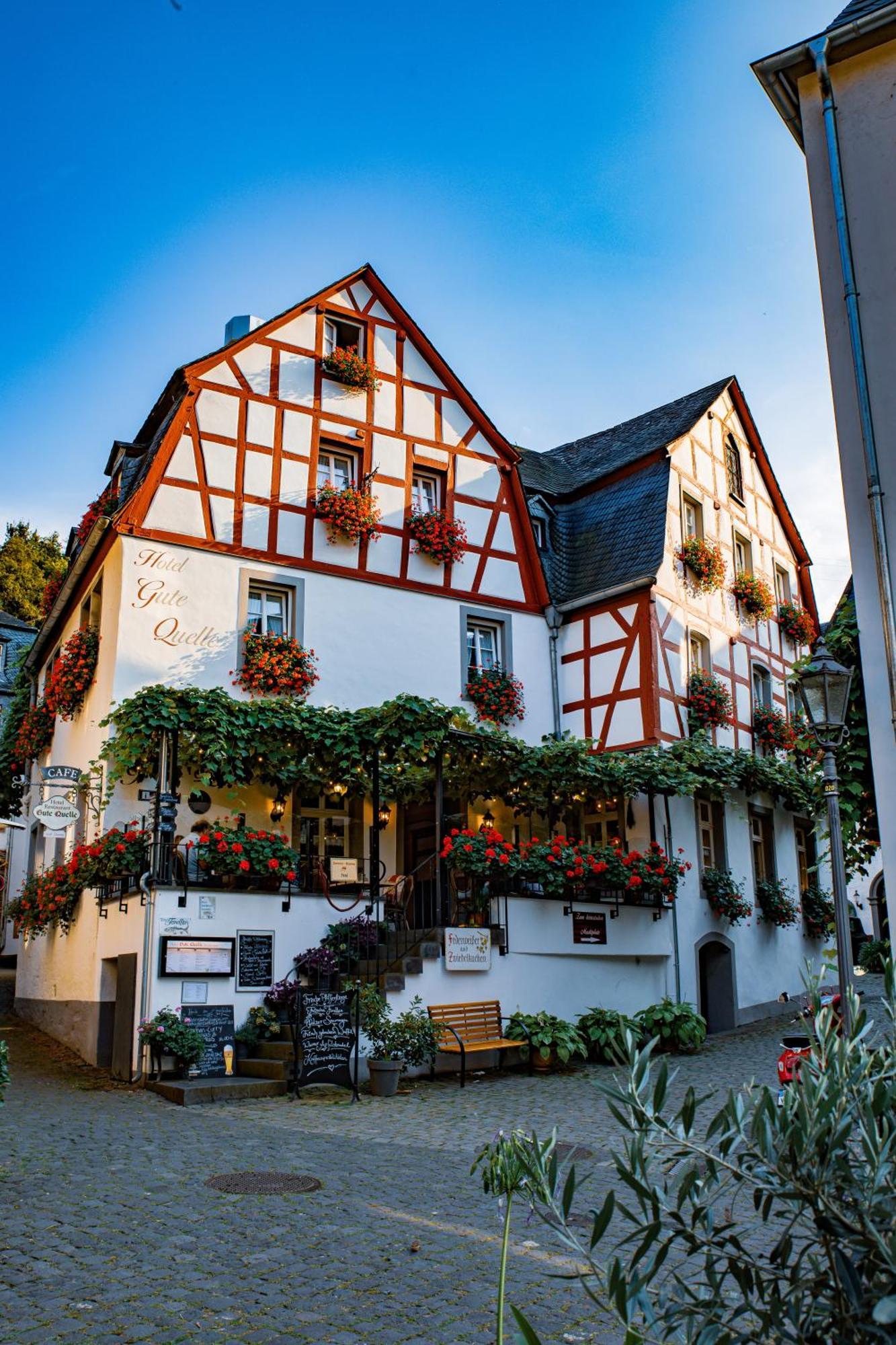 Hotel Gute Quelle Beilstein  Ngoại thất bức ảnh